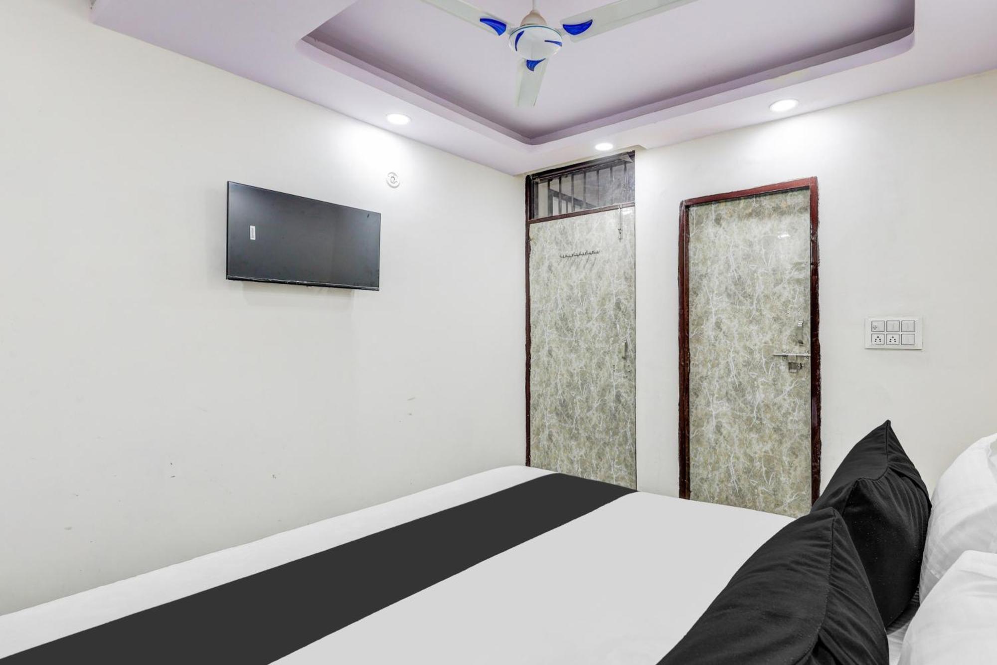 Hotel O Govind Residency 뉴델리 외부 사진